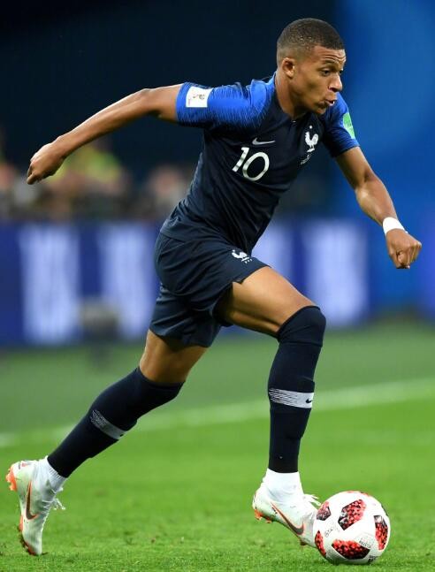 滕哈赫：当初出售麦克托米奈不对，但这笔交易对各方都是好事（滕哈赫：卖麦克托米奈当初失策，结果却让各方受益）