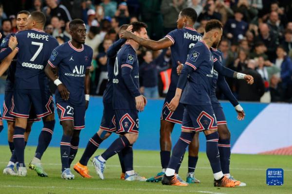 斯洛伐克主帅：意大利拿过六连胜却要去附加赛，这太荒谬了