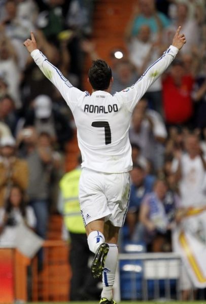 英超代表：U15的最佳球员到了U19不一定是最佳，教练要基于未来做决定（英超官员：U15最佳未必U19仍领先，教练选人应着眼未来）