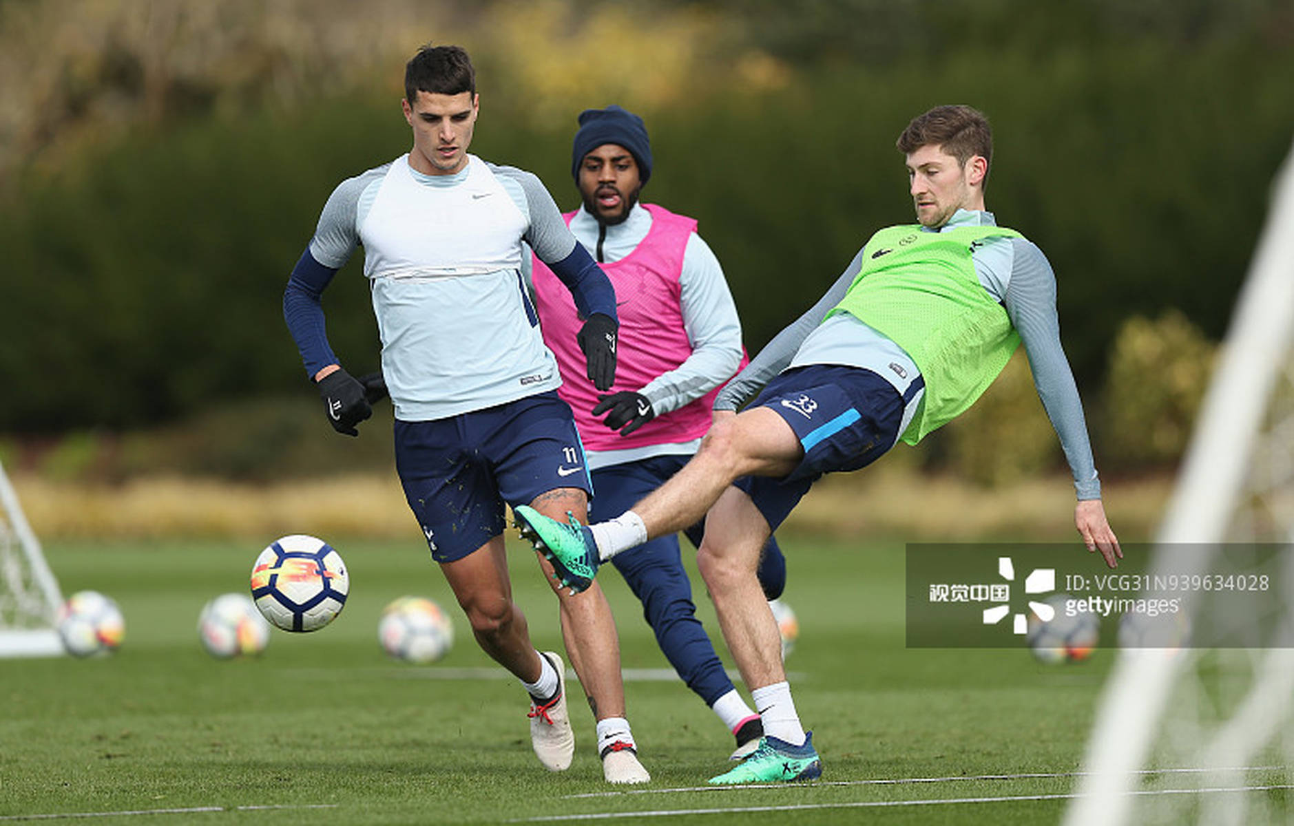 豪门悲喜夜：维拉2-1绝杀阿森纳 曼城3-0落后枪手2分 切尔西3轮不胜